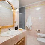 A Pochi Passi Dal Centro